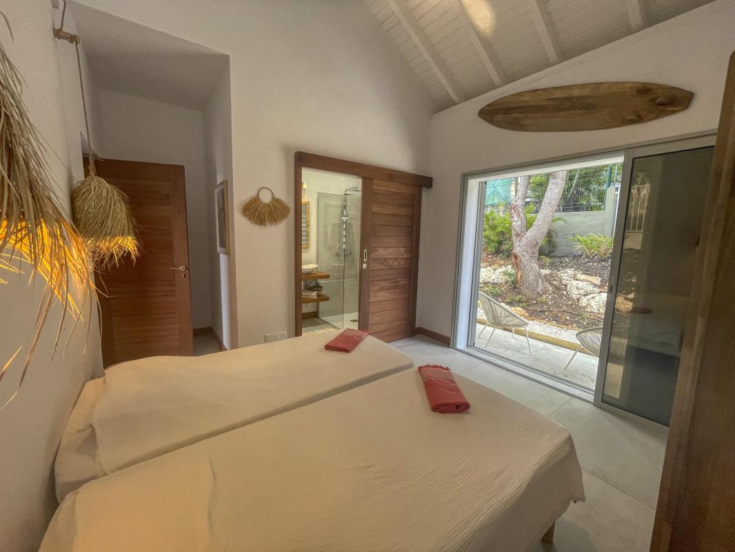 24.Location villa piscine vue mer Saint François Guadeloupe_Chambre 2